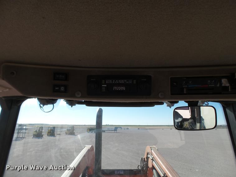 image for item BJ9874 Kubota M110 tractor