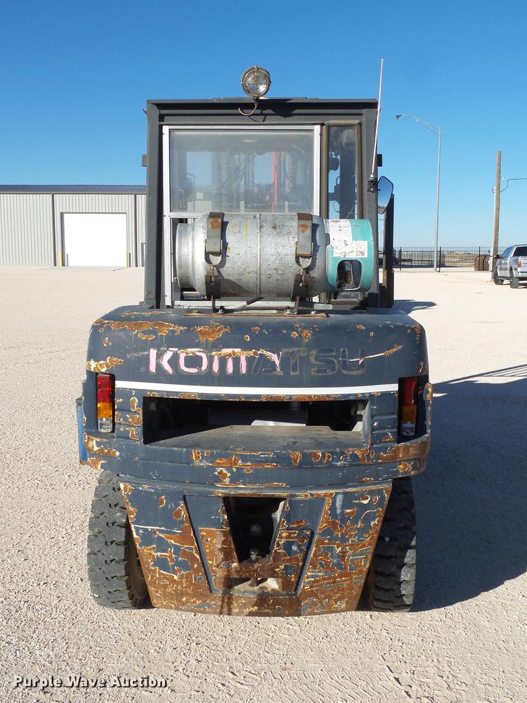image for item BJ9876 Komatsu FG40T rough terrain forklift