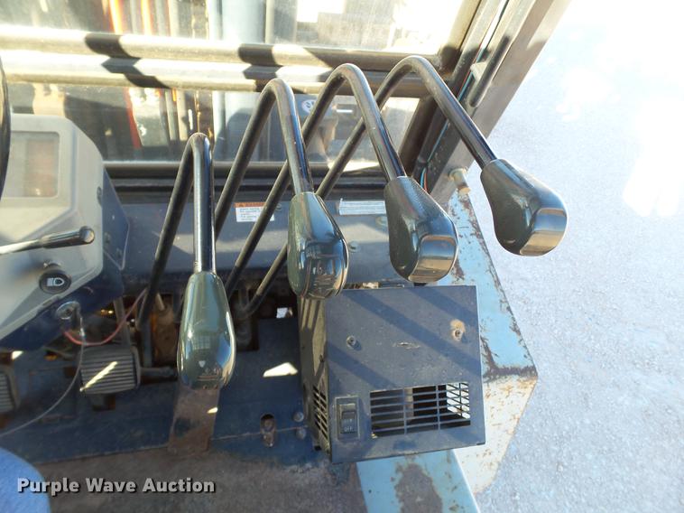 image for item BJ9876 Komatsu FG40T rough terrain forklift