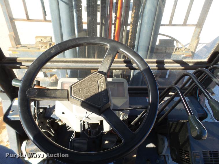 image for item BJ9876 Komatsu FG40T rough terrain forklift