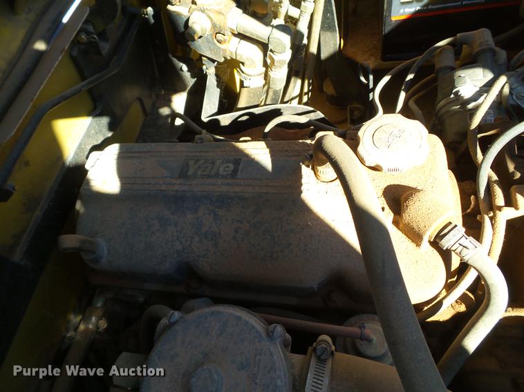 image for item BJ9877 Yale forklift