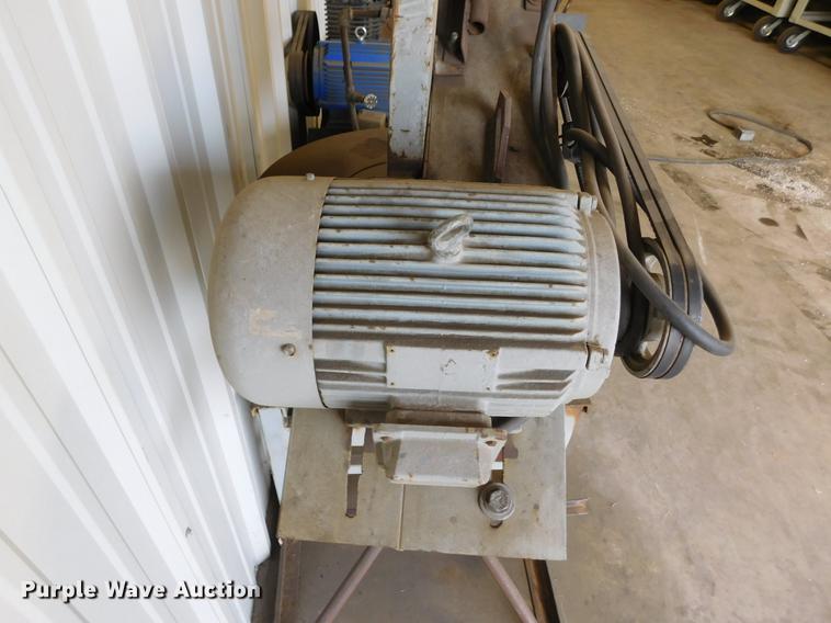 image for item BU9543 Metal chop saw