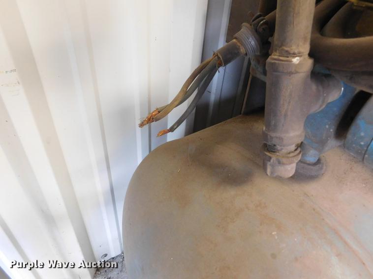 image for item BU9544 Kellog American air compressor