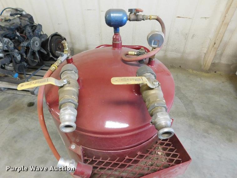 image for item BU9546 EZ Vac oil reclaimer