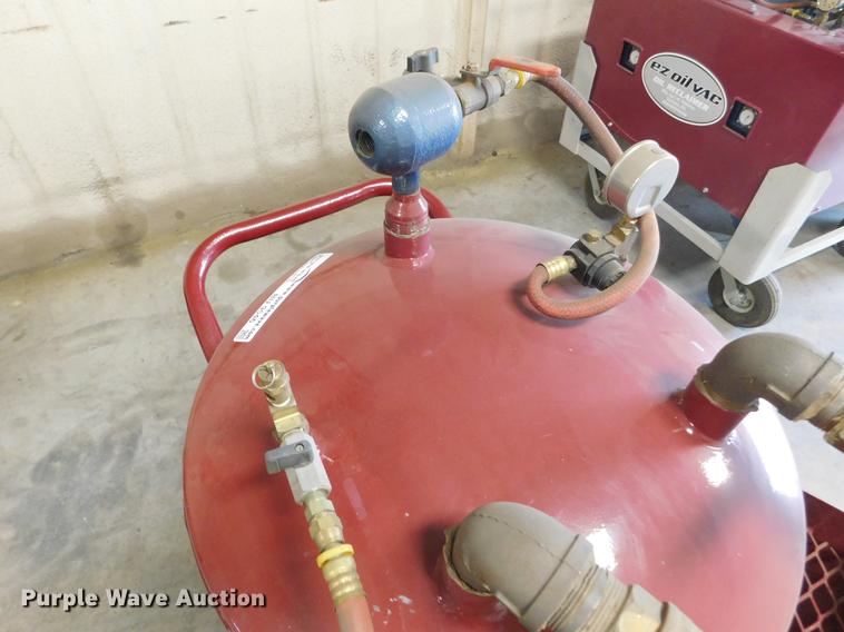 image for item BU9546 EZ Vac oil reclaimer