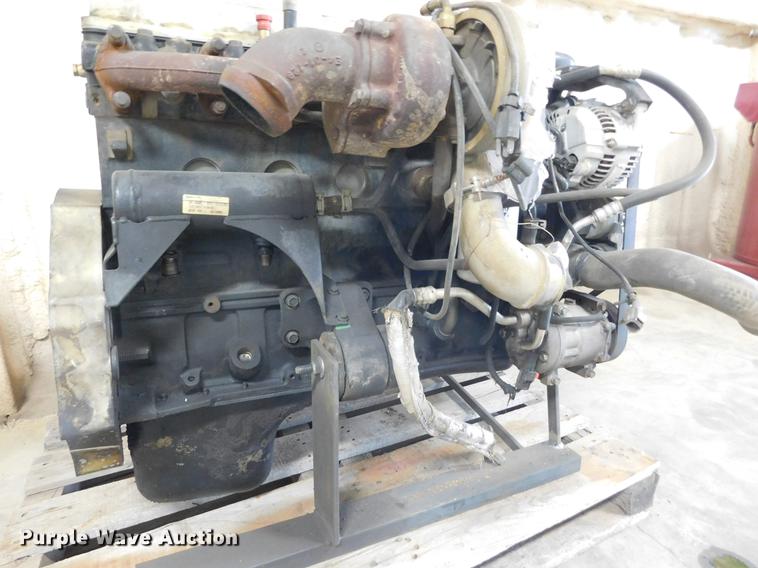 image for item BU9547 Cummins 5.9L L6 24V turbo diesel engine