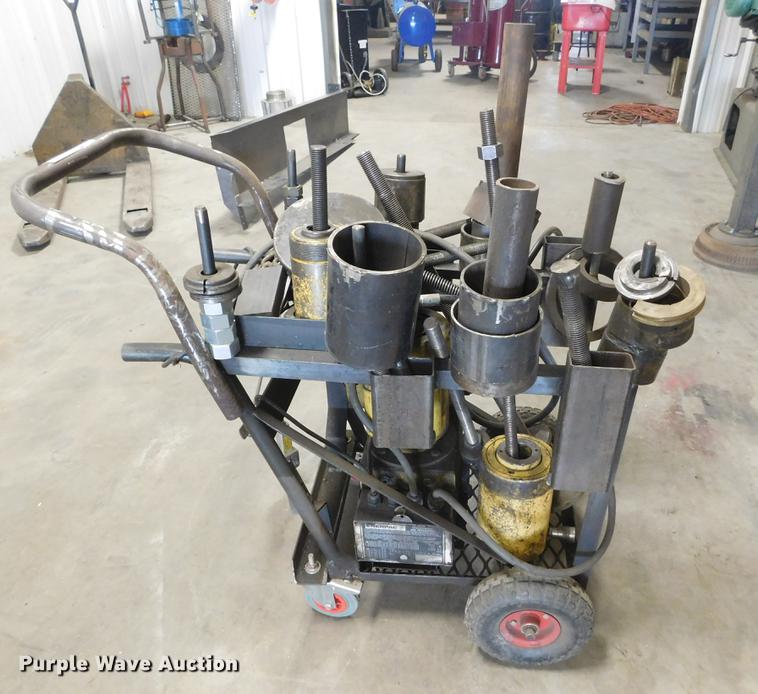 image for item BU9550 Enerpac C6K1.7EZ8E Series 3000 hydraulic power pack