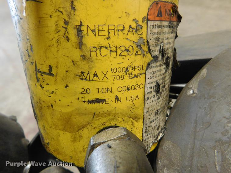 image for item BU9550 Enerpac C6K1.7EZ8E Series 3000 hydraulic power pack