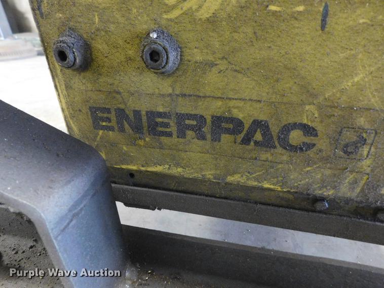 image for item BU9550 Enerpac C6K1.7EZ8E Series 3000 hydraulic power pack