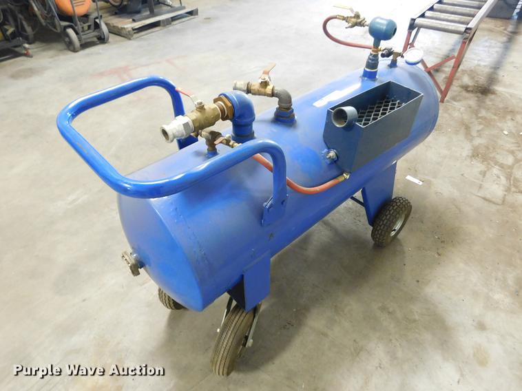 image for item BU9553 EZ Vac oil reclaimer