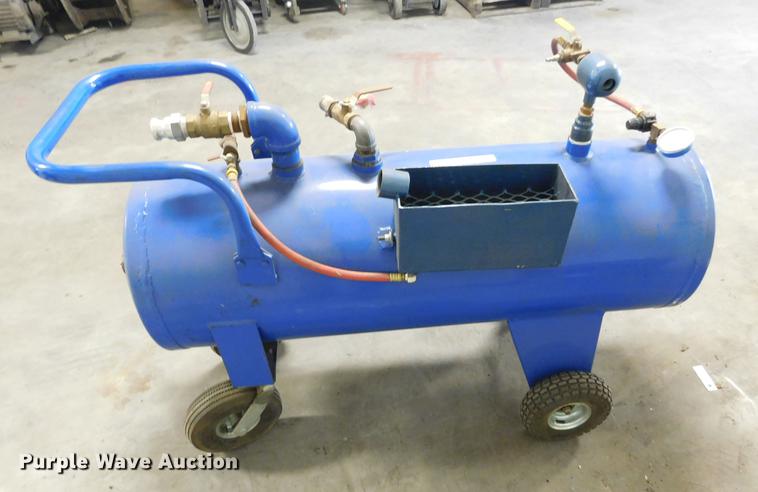 image for item BU9553 EZ Vac oil reclaimer