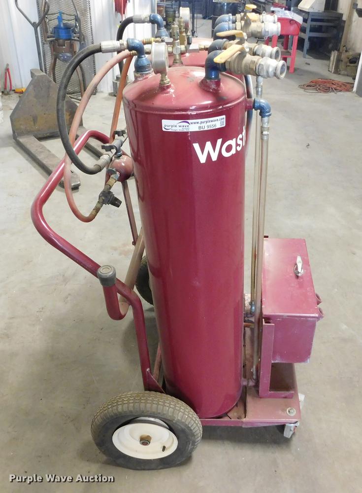 image for item BU9556 EZ Oil Vac oil reclaimer