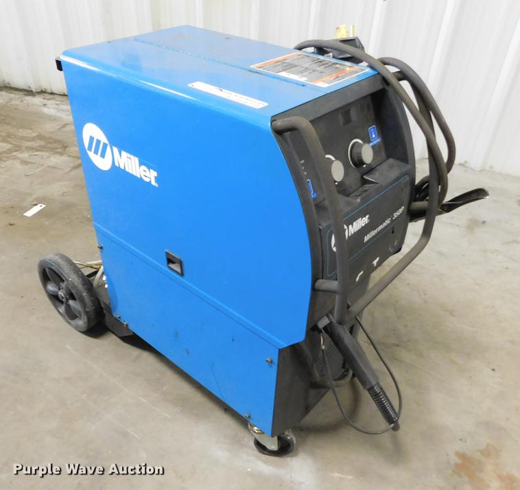 image for item BU9558 Miller Millermatic 350P wire feed welder