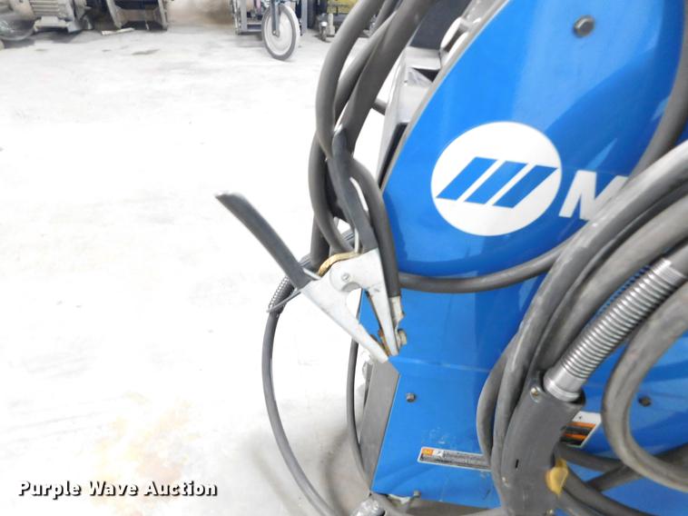 image for item BU9558 Miller Millermatic 350P wire feed welder