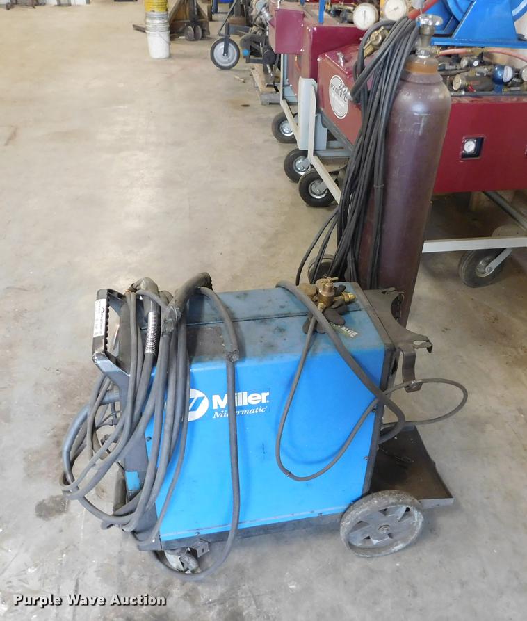 image for item BU9560 Miller Millermatic 300 welder