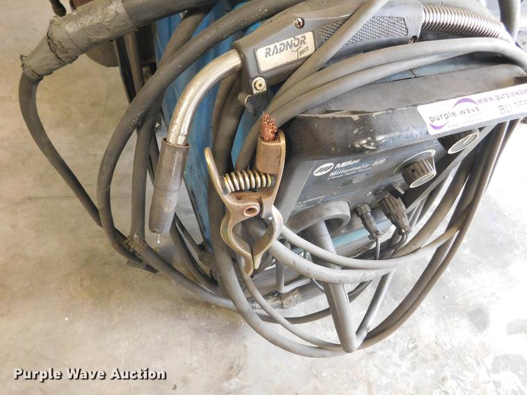 image for item BU9560 Miller Millermatic 300 welder