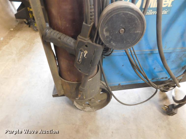 image for item BU9560 Miller Millermatic 300 welder