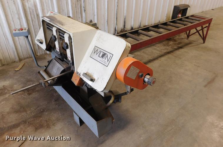 image for item BU9561 Wilton 7040 band saw