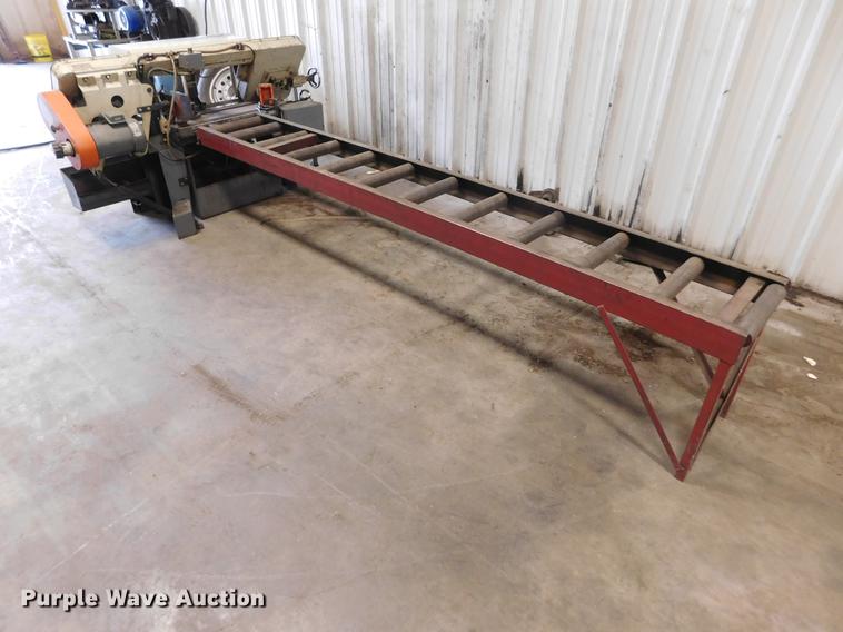 image for item BU9561 Wilton 7040 band saw