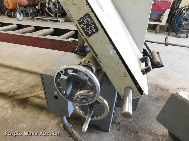 image for item BU9561 Wilton 7040 band saw