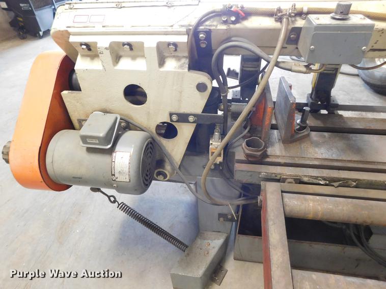 image for item BU9561 Wilton 7040 band saw