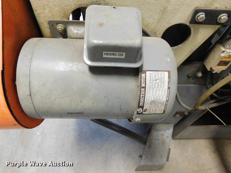 image for item BU9561 Wilton 7040 band saw