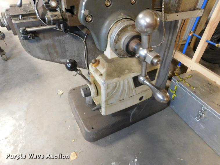 image for item BU9563 Bridgeport milling machine