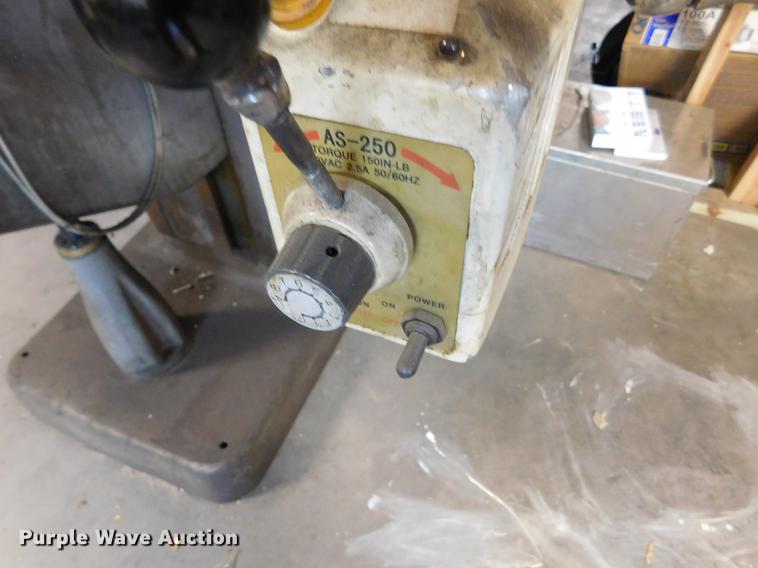 image for item BU9563 Bridgeport milling machine