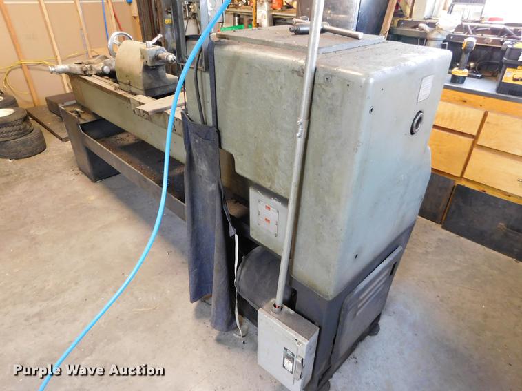 image for item BU9564 LeBlond Regal CW149 lathe