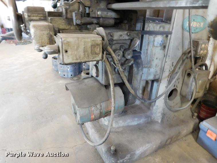 image for item BU9565 Index 745 milling machine