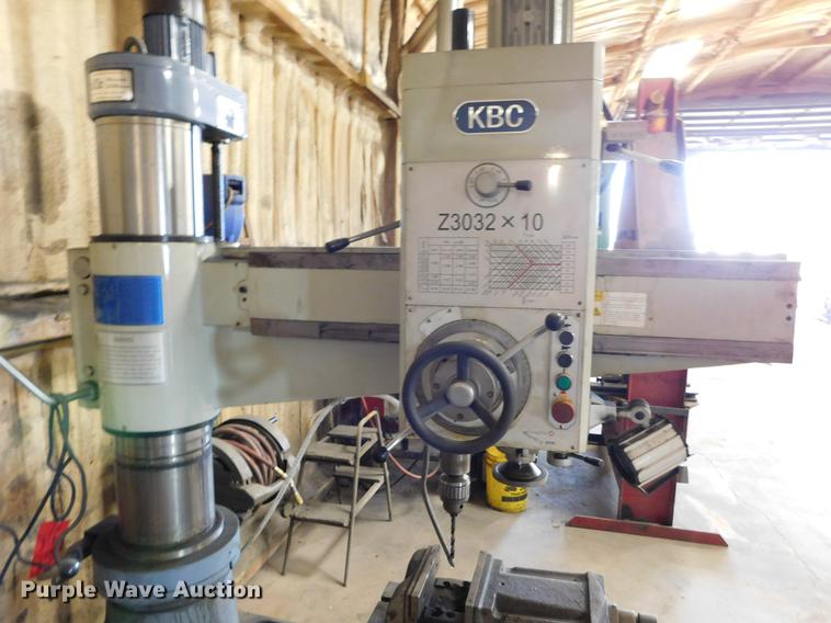 image for item BU9566 2015 KBC 23032X10 radial drill