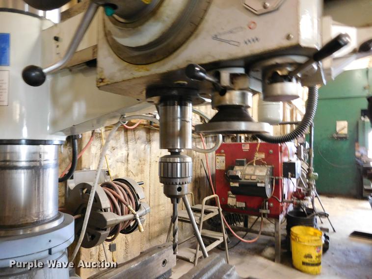 image for item BU9566 2015 KBC 23032X10 radial drill