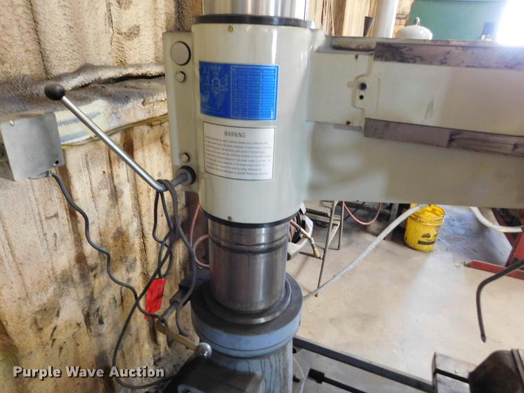 image for item BU9566 2015 KBC 23032X10 radial drill