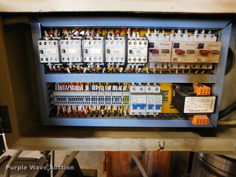 image for item BU9566 2015 KBC 23032X10 radial drill