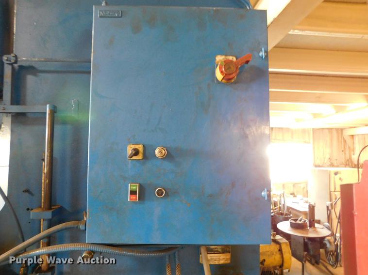 image for item BU9568 1990 Hydra Power DH20014H press brake