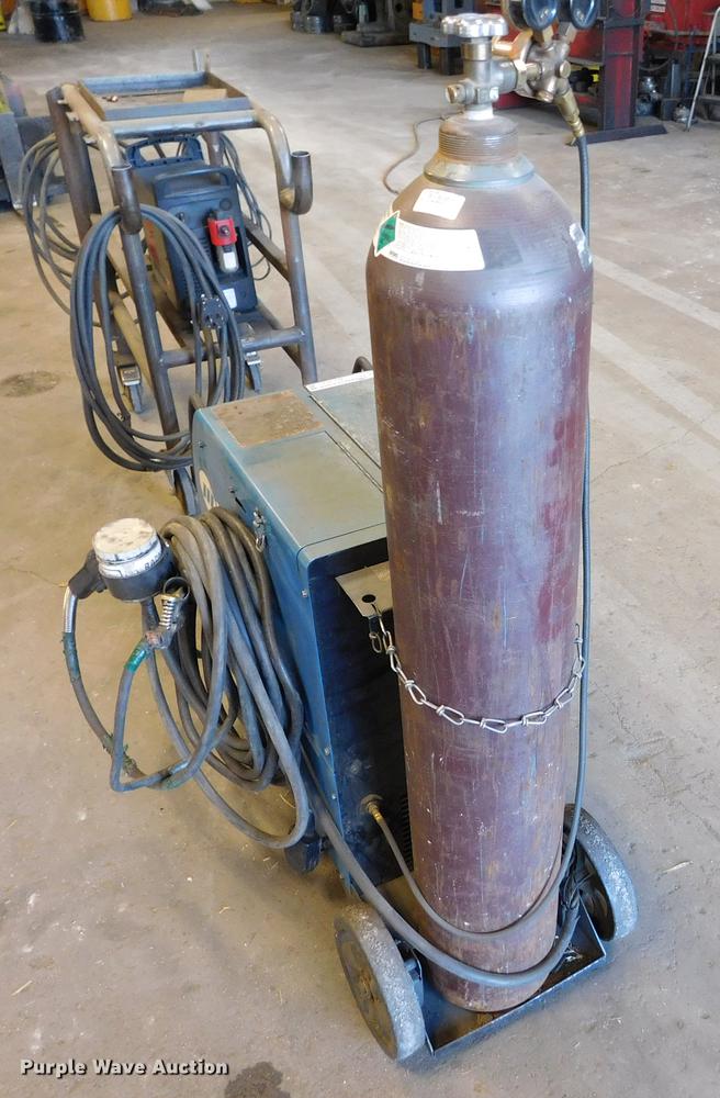 image for item BU9571 Miller Millermatic 350P wire feed welder