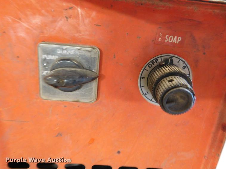 image for item BU9572 Alkota 2120 pressure washer