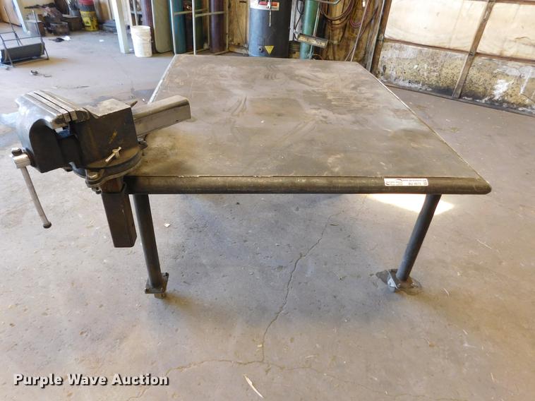 image for item BU9573 Welding table