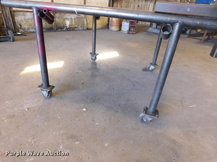 image for item BU9573 Welding table