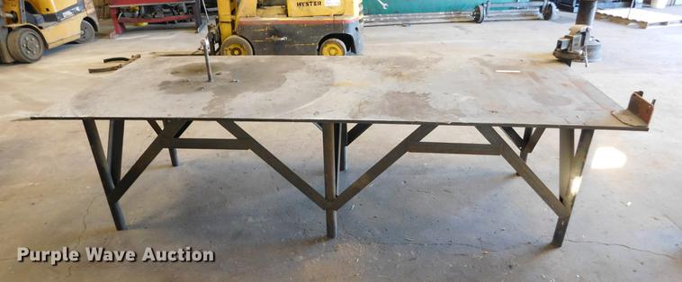 image for item BU9574 Welding table