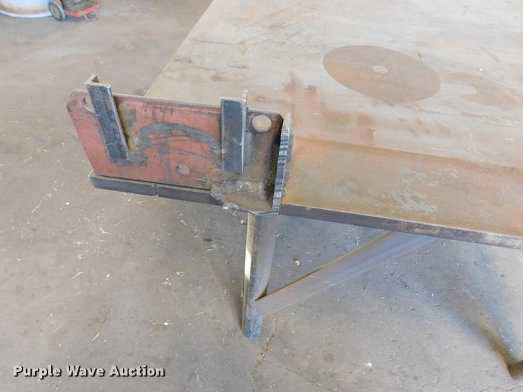 image for item BU9574 Welding table