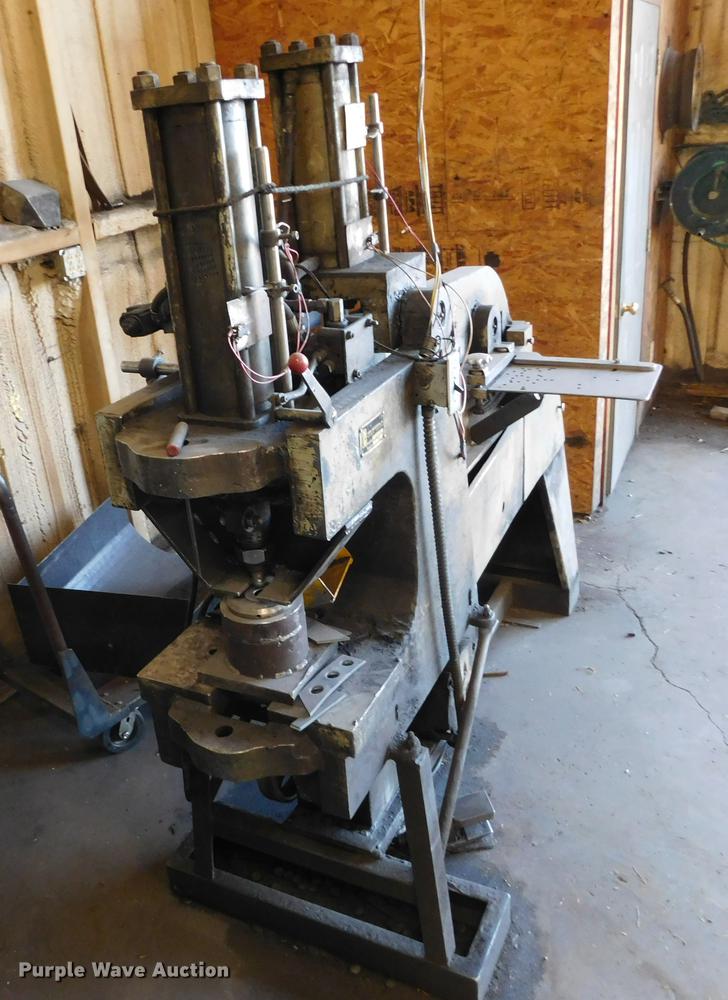 image for item BU9575 Center GB-50 metal muncher