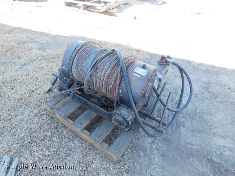 image for item BU9579 Ramsey hydrualic winch