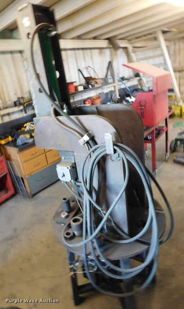 image for item BU9583 Hydraulic punch