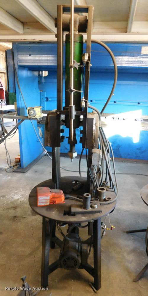 image for item BU9583 Hydraulic punch