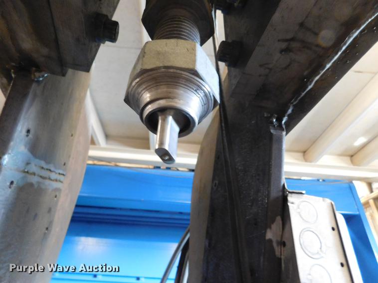 image for item BU9583 Hydraulic punch