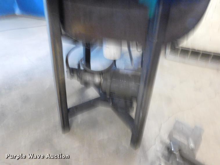 image for item BU9583 Hydraulic punch