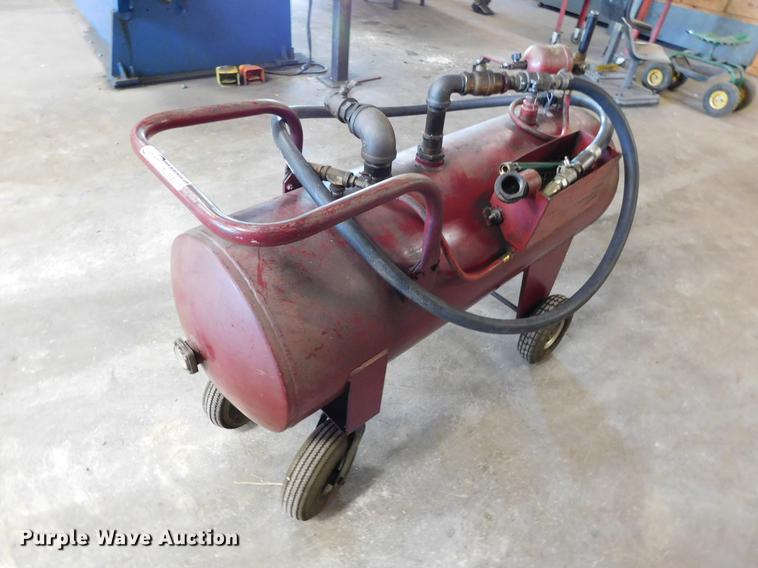 image for item BU9585 EZ Vac oil reclaimer