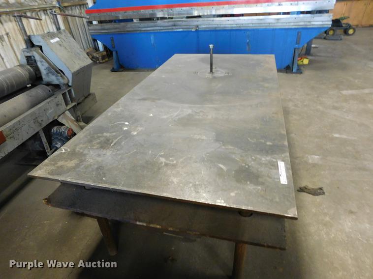 image for item BU9587 Welding table