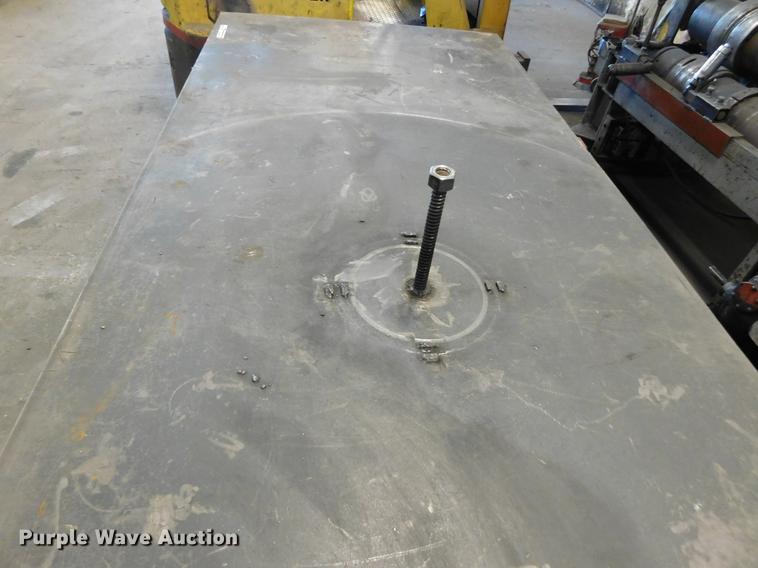 image for item BU9587 Welding table